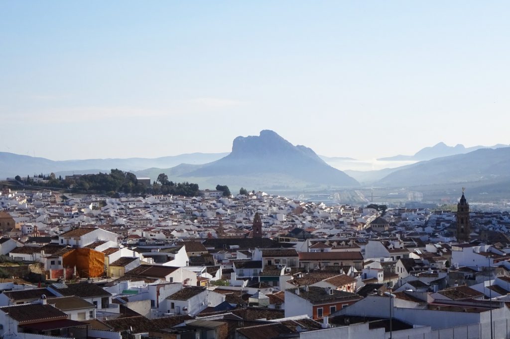 Die Stadt Antequera in Andalusien